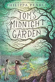 Tom's Midnight Garden (Pearce - paperback)
